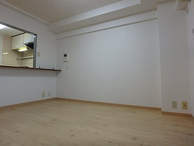 エステートショーワ リビング