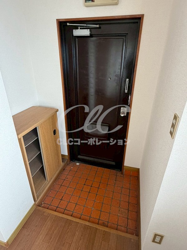 光進マンション 玄関