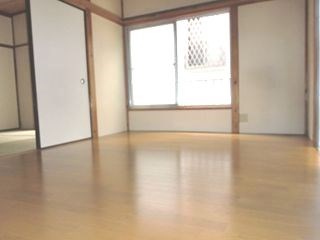 静和荘  リビング