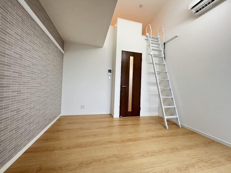 エクセラン柴又 リビング