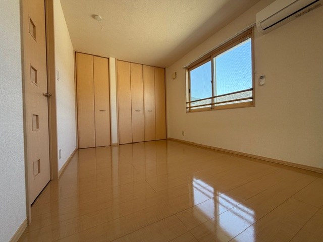 マリーコートB棟 ベッドルーム