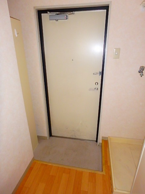 東名観光ビル 玄関