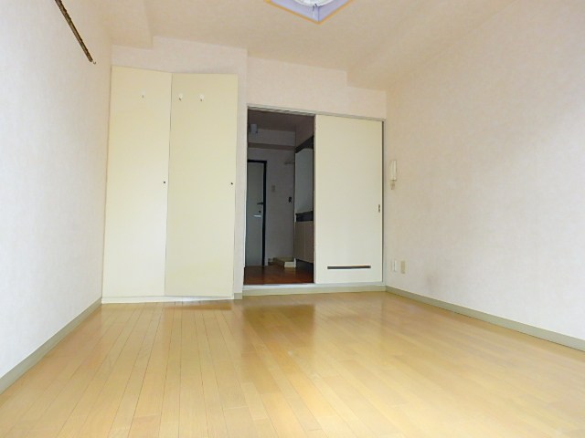 東名観光ビル リビング