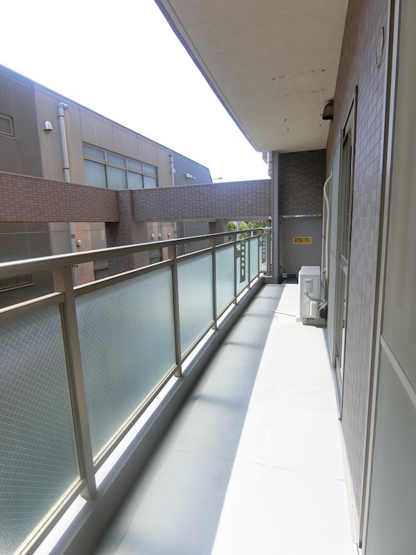 ドミール・コンフォール ベランダ