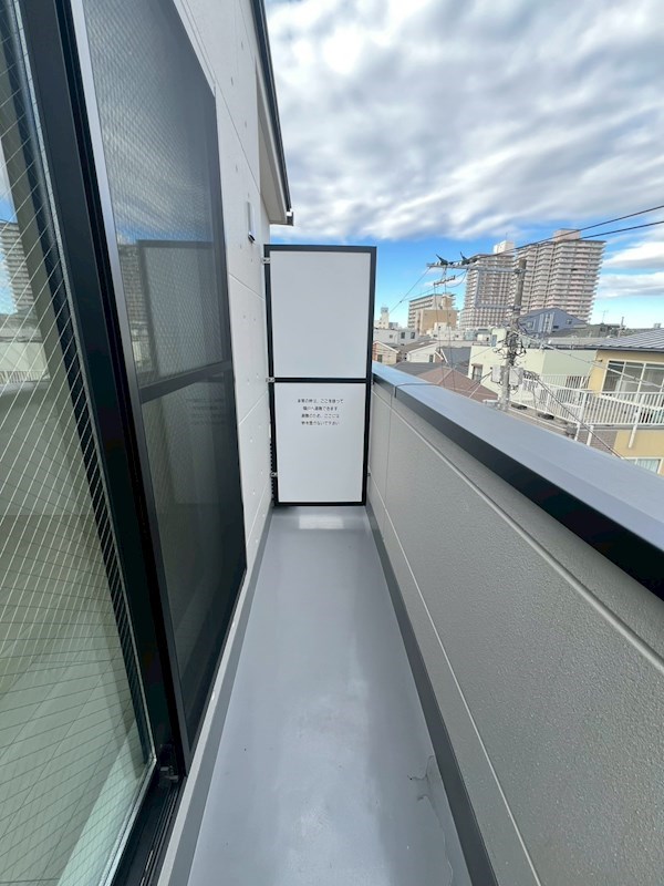 The Machiya Court ベランダ