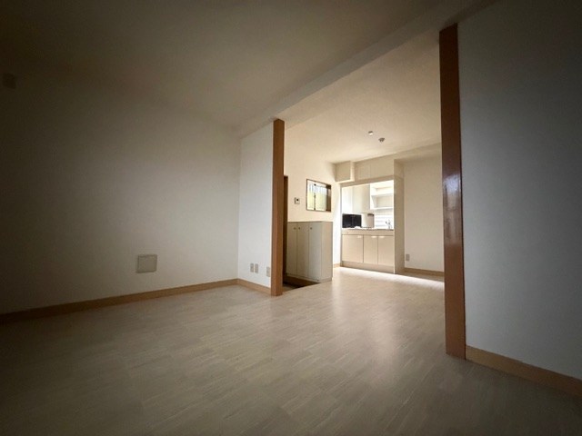 三家第２ビル リビング