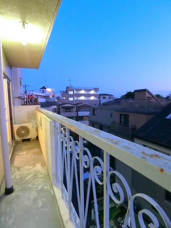 シャトーサンケイ ベランダ