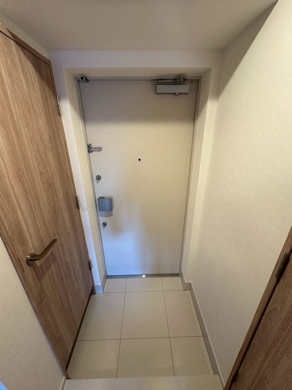 Alivis五反野 玄関