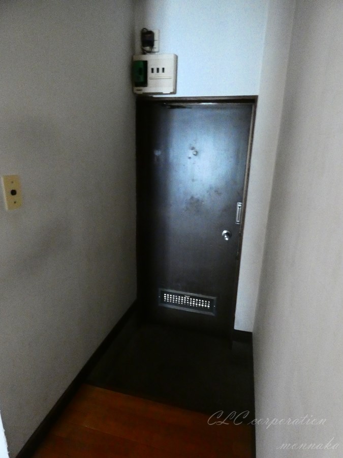 コーポママダ 玄関