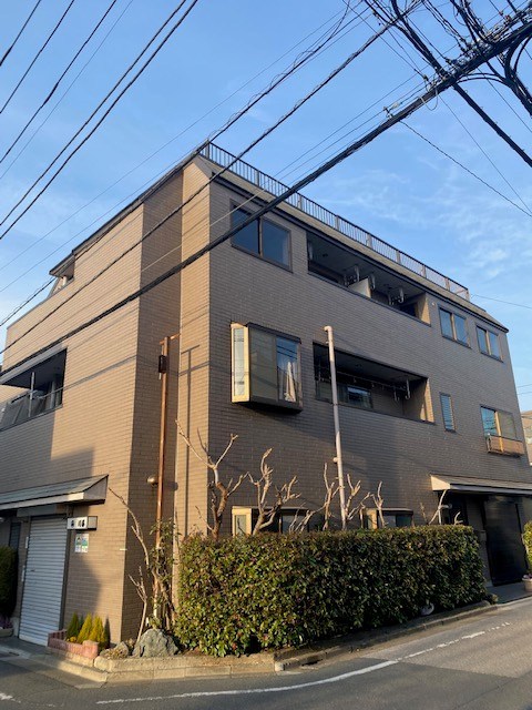 リラ・ピラミゼ 外観写真