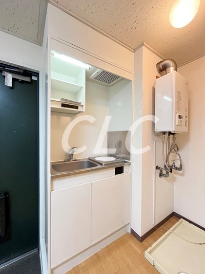 メゾンドールS キッチン