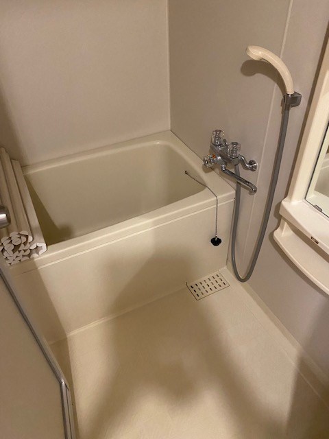 リラ・ピラミゼ 風呂画像