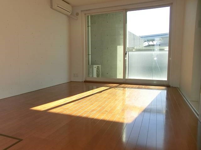 ラフィネ王子 リビング