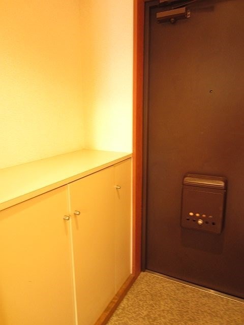 レルム城北 玄関