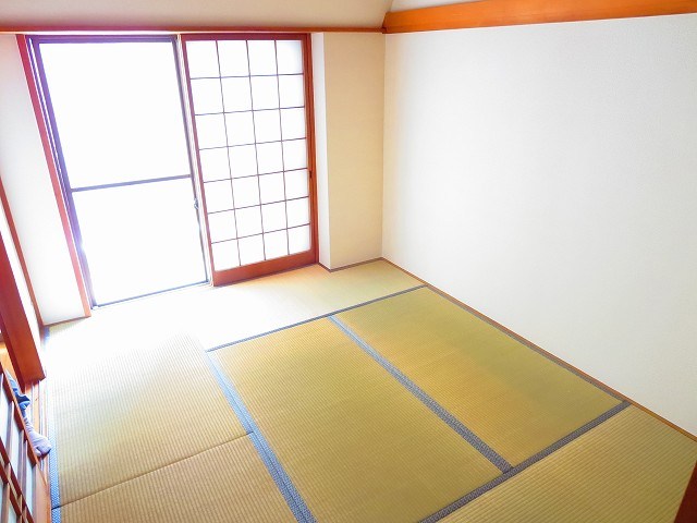 メゾンオオイワ ベッドルーム