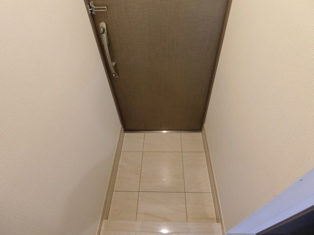 リベール西片 玄関