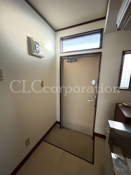 ステイツ東興 玄関