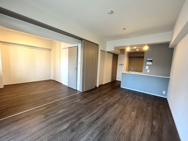 ステージグランデ台東根岸アジールコート リビング