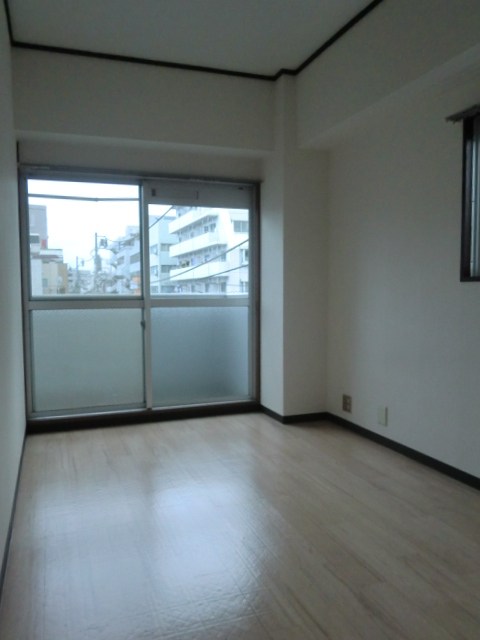 ダイヤマンション ベッドルーム