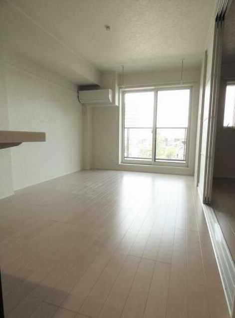 ノルデランテ篠崎 リビング