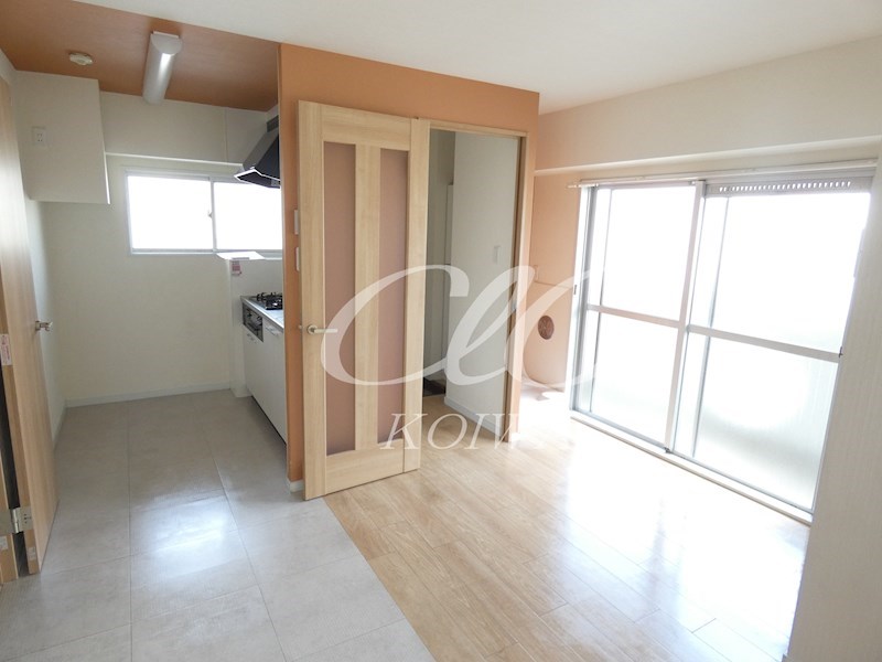 青戸ガーデンハイム リビング