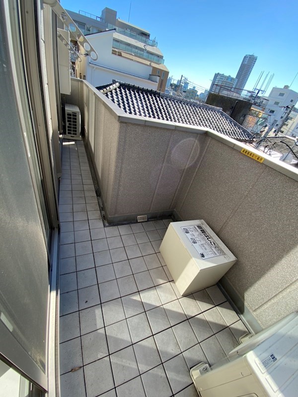 プレジャー谷中 ベランダ