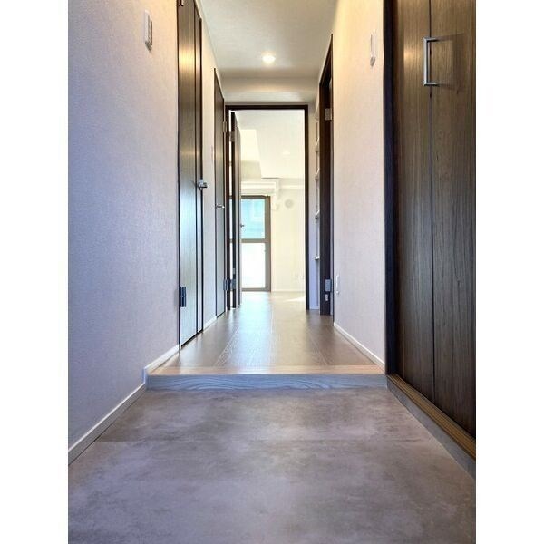 第6鳥塚ビル 玄関