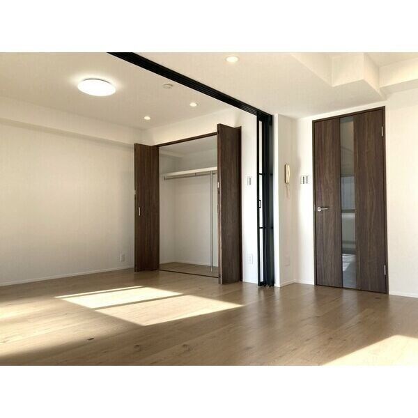 第6鳥塚ビル リビング