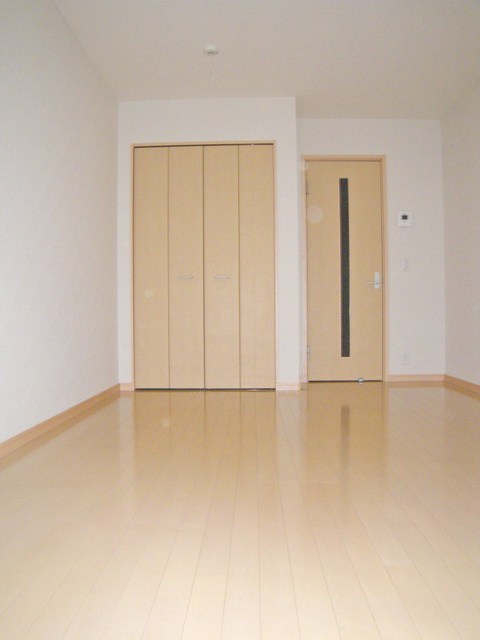 ソーレルーナB棟 ベッドルーム