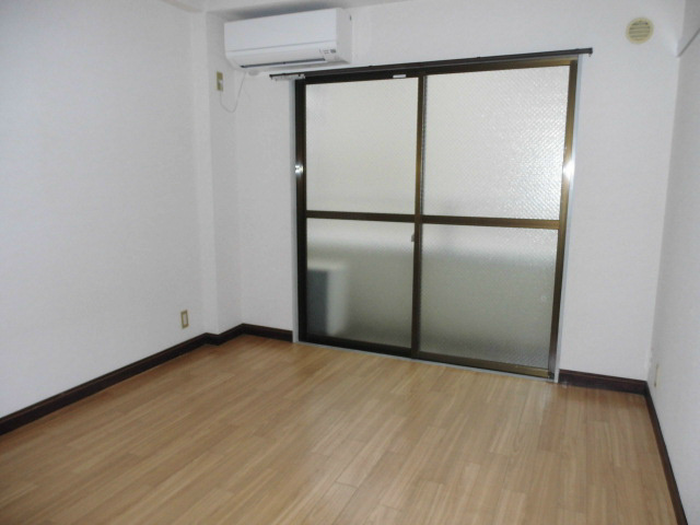 レパードマンション ベッドルーム