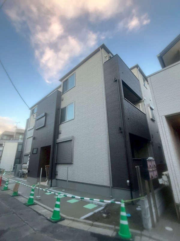 アリビオ五反野  外観写真