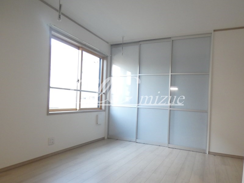 コルビジェスリー リビング