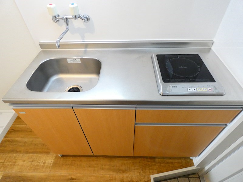 モア6 キッチン