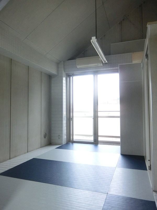 ハイサルーン ベッドルーム