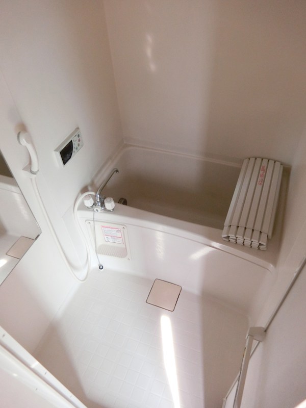 ハイサルーン 風呂画像