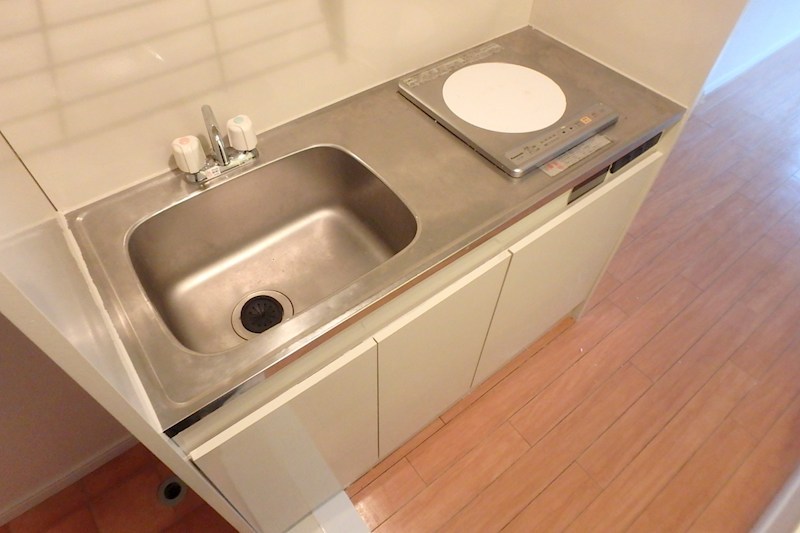 モア８ キッチン