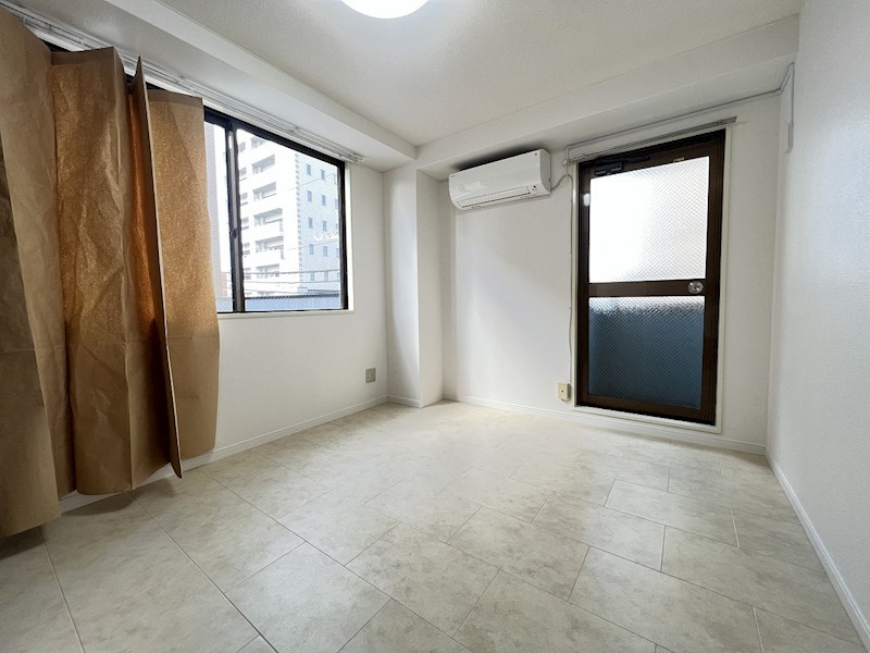 西村ビル リビング