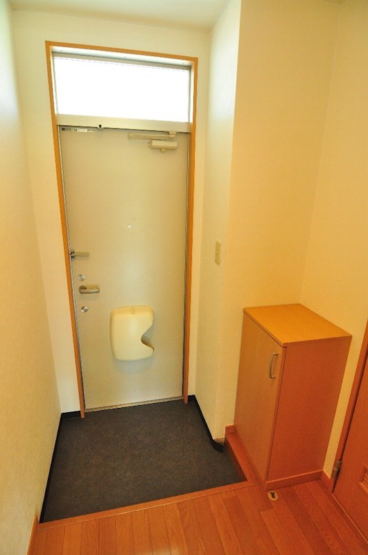 第3メゾンドヨシノ 玄関