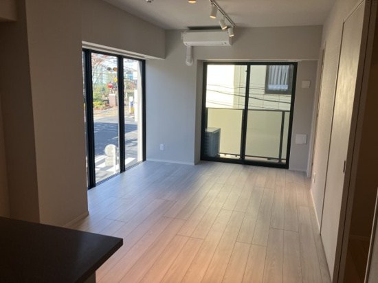 オープンブルーム尾久 リビング