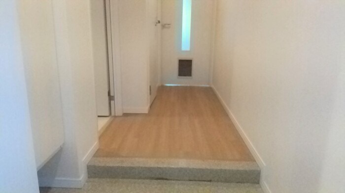 ロイヤルＫＪ   玄関