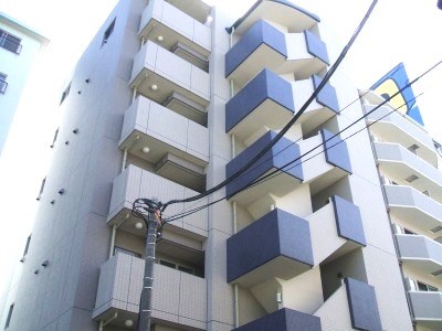 セントラーレビラジオ  外観