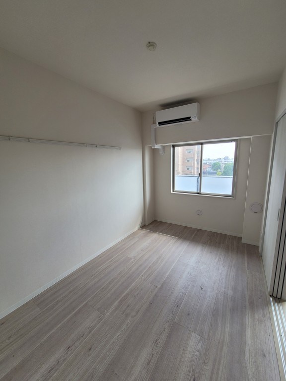 ラ・クール ベッドルーム