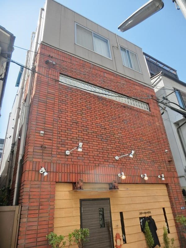 パインドール浅草 外観