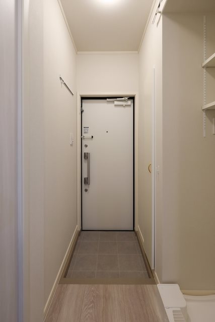 ケンフラッツ 玄関