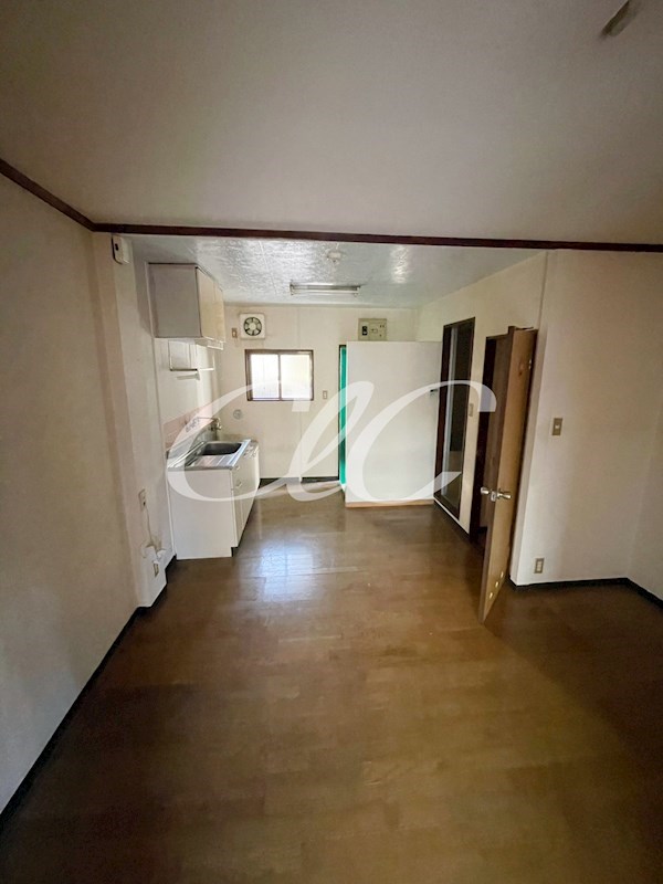 岡澤コーポ   リビング