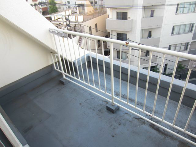 パール仲町マンション  ベランダ