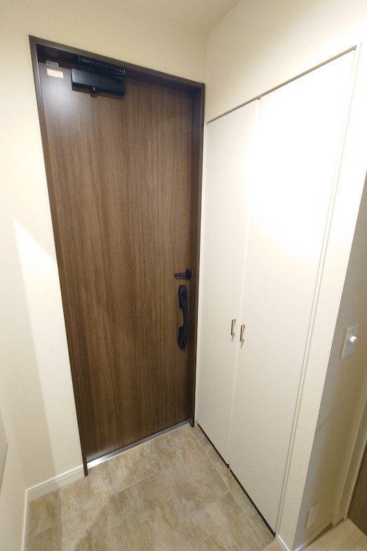 プランドール東向島 玄関