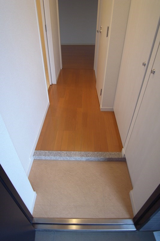 ＴＫ花梨ビル  玄関