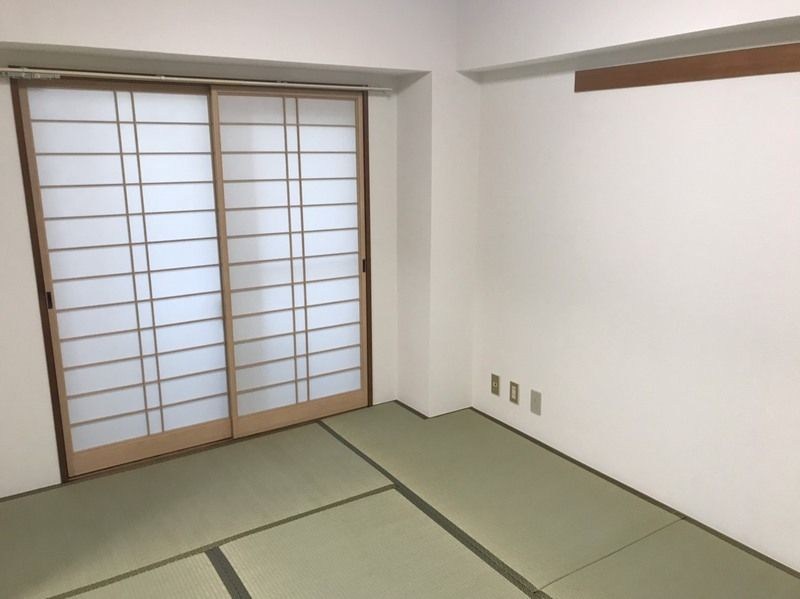 ベルメゾン上野松が谷 ベッドルーム