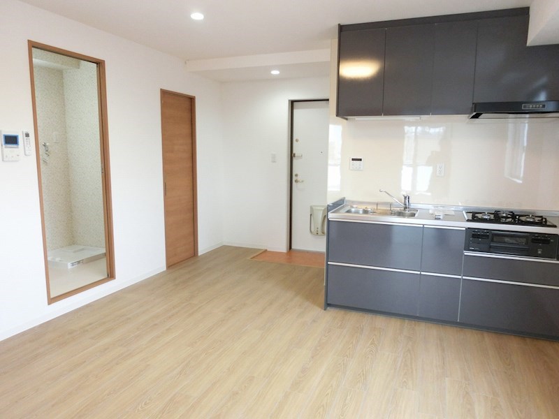 スワンレイク三ノ輪   リビング